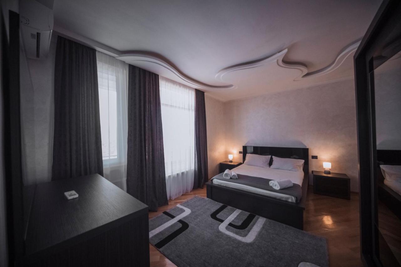 Makos Guest House Kutaisi Exterior photo