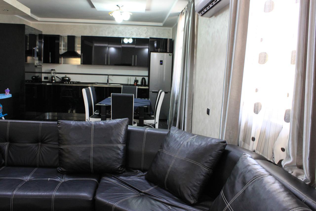 Makos Guest House Kutaisi Exterior photo